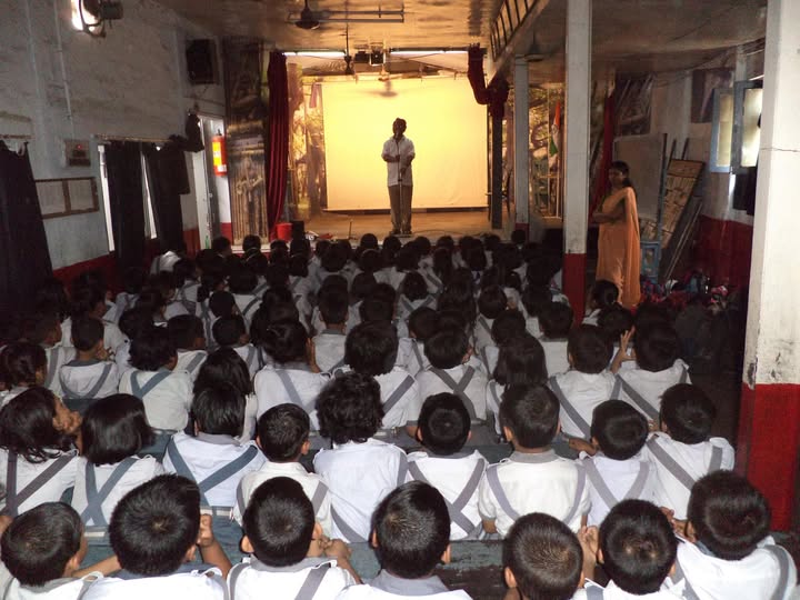 audio_visual_room Image